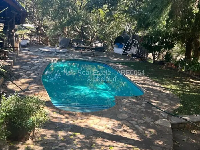 4 Bedroom House for Sale in Hillside Byo, Bulawayo
