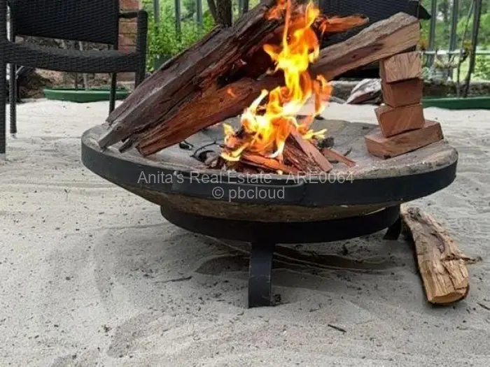 4 Bedroom House for Sale in Hillside Byo, Bulawayo