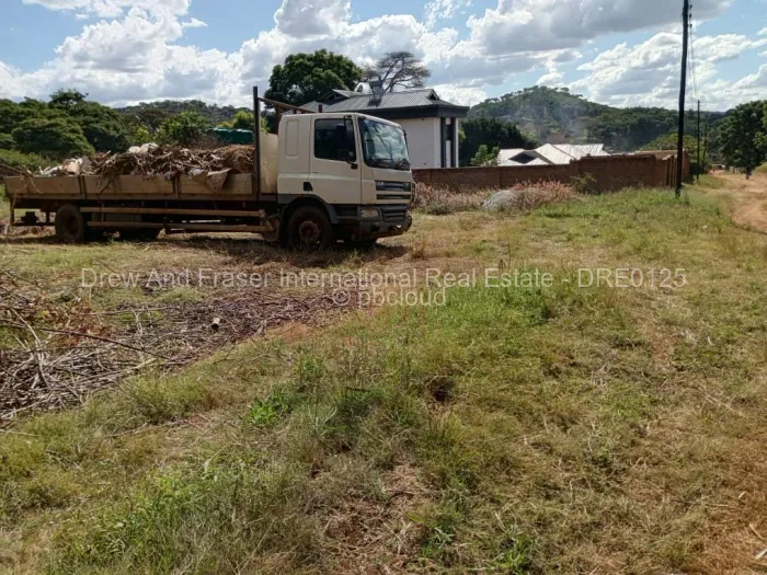 Stand for Sale in Shawasha Hills, Harare