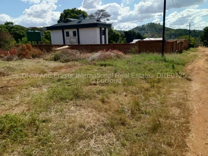 Stand for Sale in Shawasha Hills, Harare