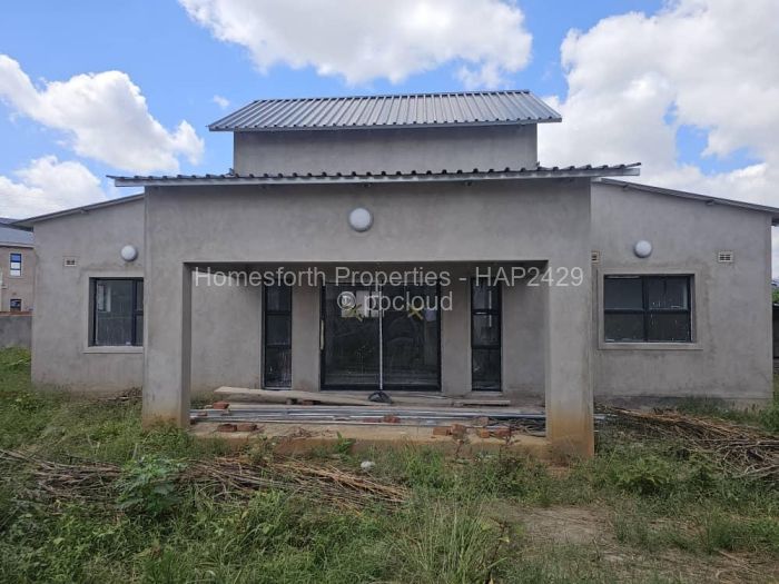 Townhouse/Cluster for Sale in Arlington, Harare
