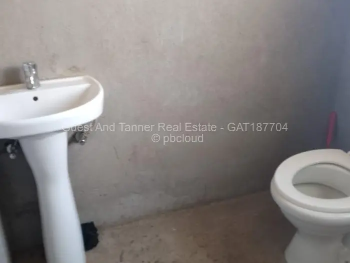 4 Bedroom House for Sale in Chitungwiza, Chitungwiza