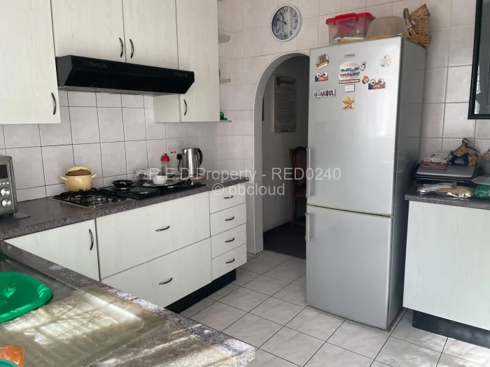 Townhouse/Complex/Cluster for Sale in Ascot, Bulawayo