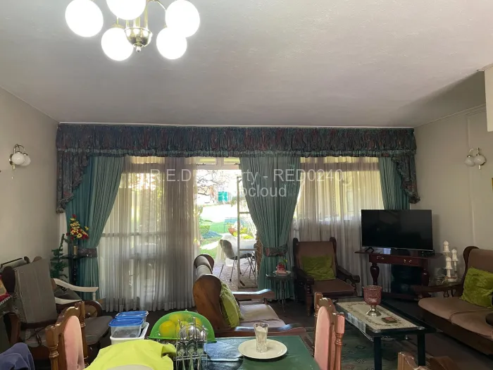 Townhouse/Complex/Cluster for Sale in Ascot, Bulawayo