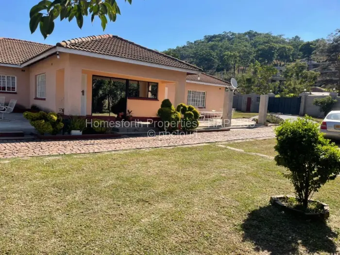 4 Bedroom House for Sale in Carrick Creagh Estate, Harare