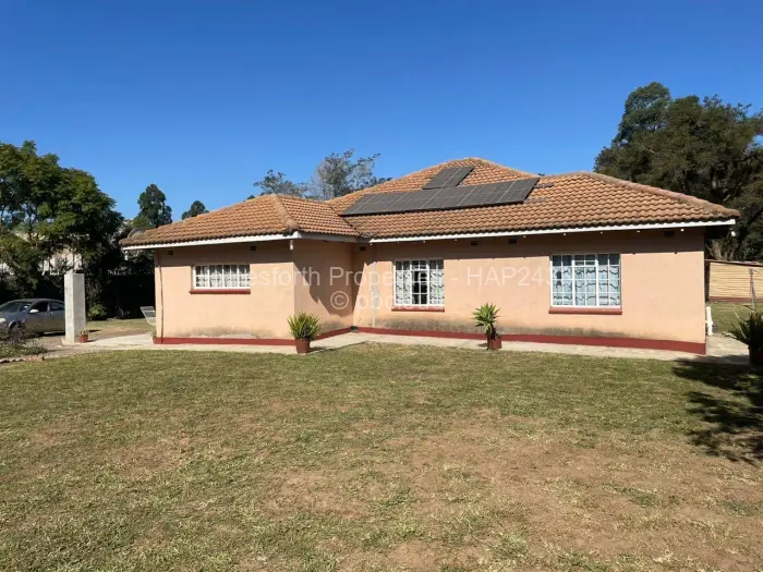 4 Bedroom House for Sale in Carrick Creagh Estate, Harare