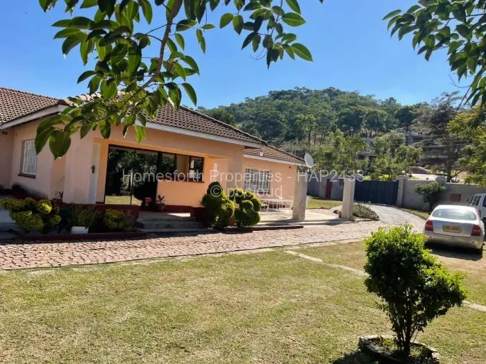 4 Bedroom House for Sale in Carrick Creagh Estate, Harare