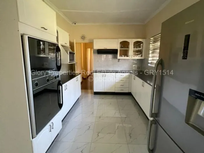 5 Bedroom House to Rent in The Grange, Harare