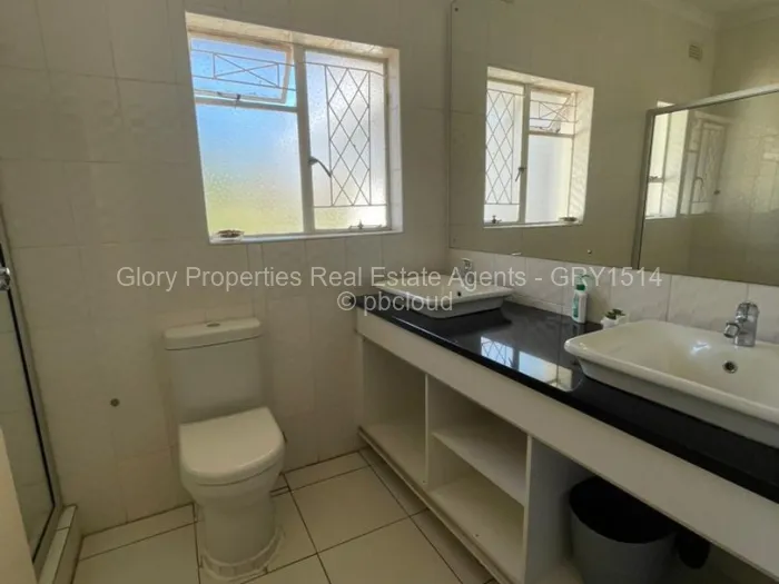 5 Bedroom House to Rent in The Grange, Harare