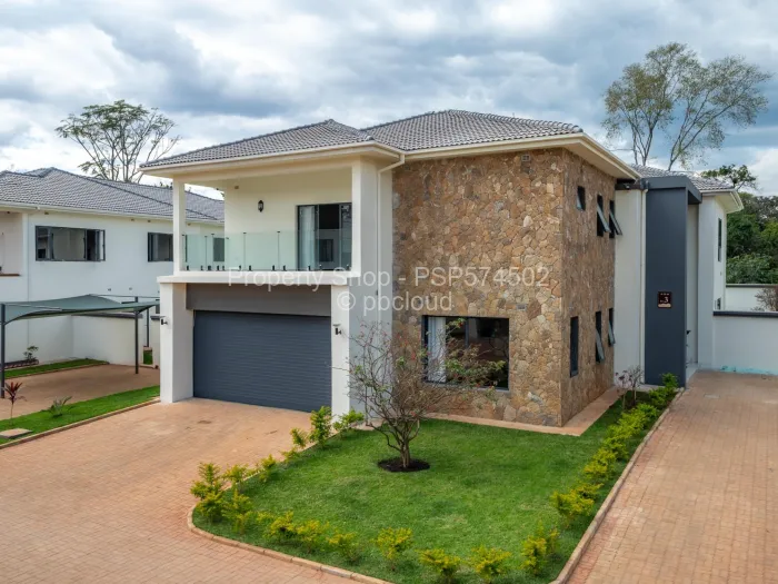 Townhouse/Complex/Cluster for Sale in Vainona, Harare