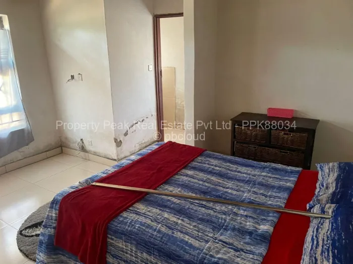 3 Bedroom House for Sale in Crowhill Views, Harare