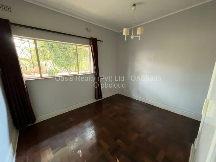 Commercial Property to Rent in Borrowdale