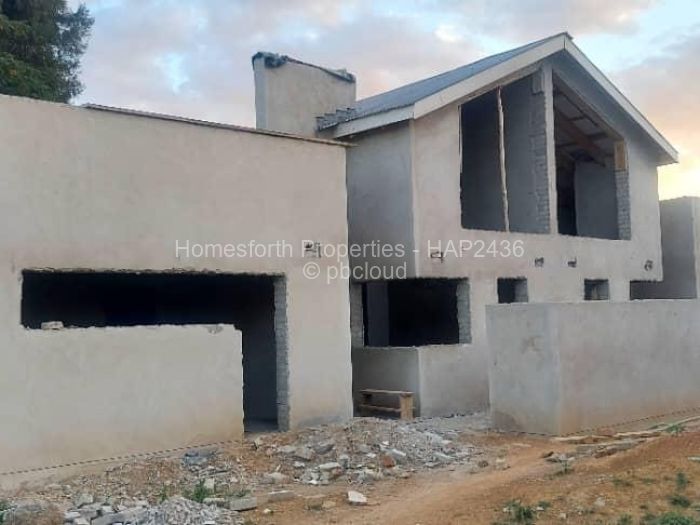 Townhouse/Cluster for Sale in Groom Bridge, Harare