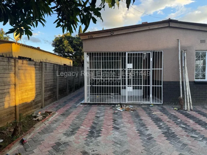 3 Bedroom House to Rent in Kambuzuma