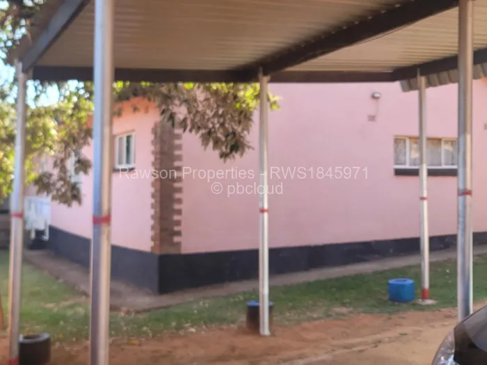 4 Bedroom House for Sale in Westlea Hre, Harare