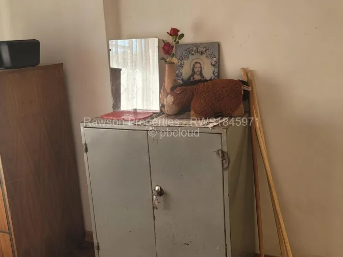 4 Bedroom House for Sale in Westlea Hre, Harare