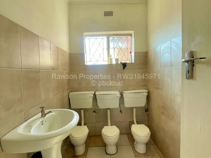 4 Bedroom House for Sale in Westlea, Harare