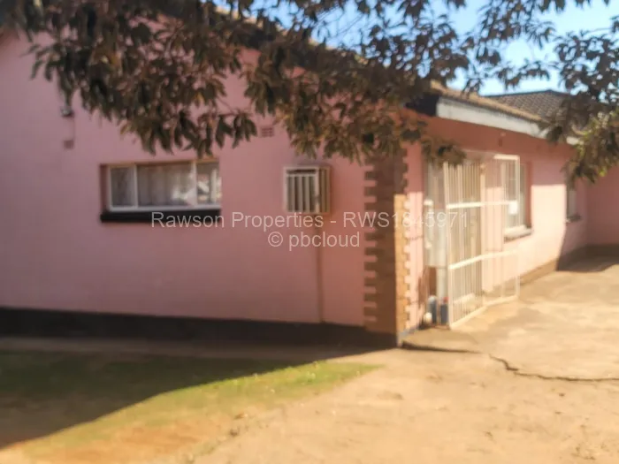4 Bedroom House for Sale in Westlea Hre, Harare