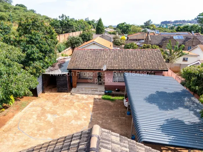 4 Bedroom House for Sale in Westlea, Harare