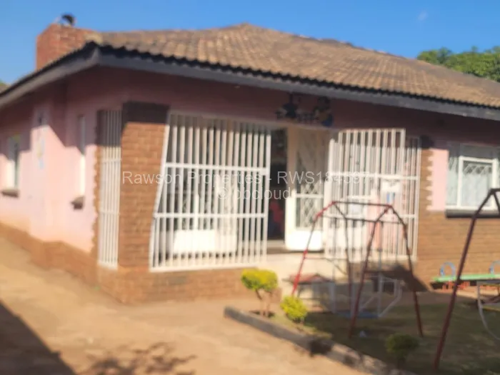 4 Bedroom House for Sale in Westlea Hre, Harare