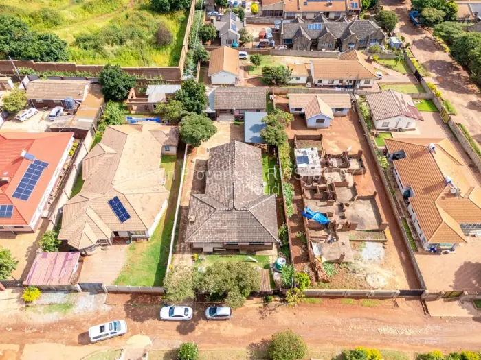 4 Bedroom House for Sale in Westlea, Harare