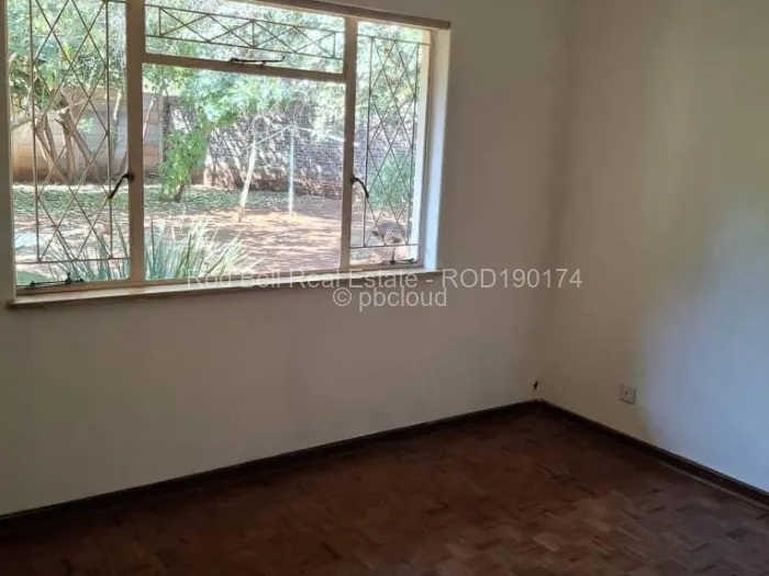 3 Bedroom House to Rent in Mount Pleasant