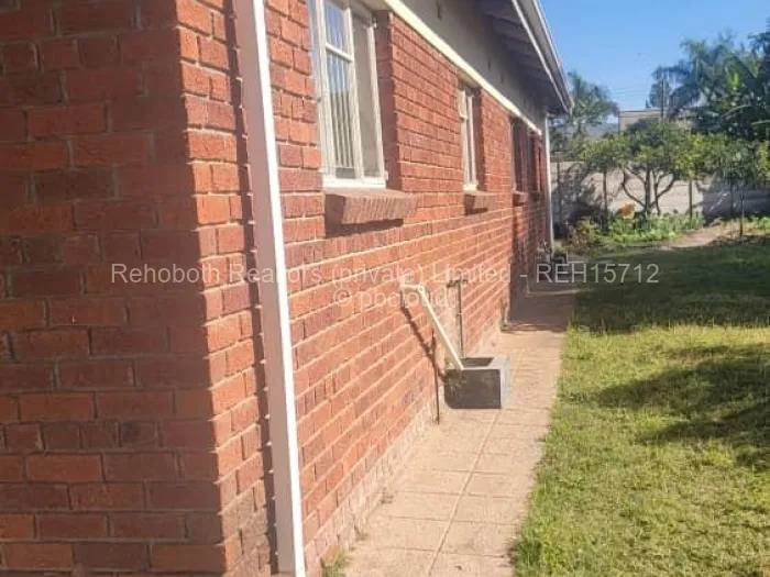3 Bedroom House for Sale in Windsor Park, Ruwa