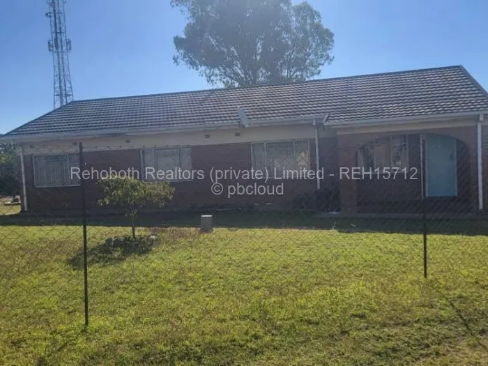 3 Bedroom House for Sale in Windsor Park, Ruwa
