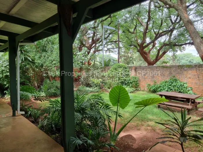 5 Bedroom House for Sale in Milton Park, Harare