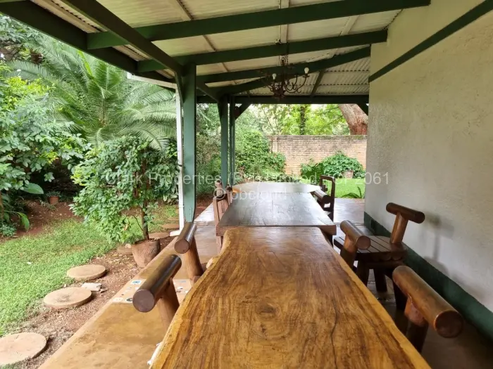 5 Bedroom House for Sale in Milton Park, Harare