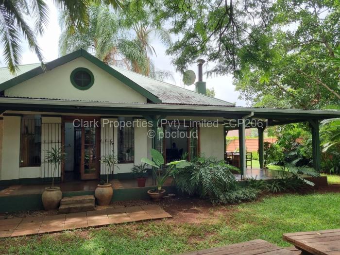 5 Bedroom House for Sale in Milton Park, Harare