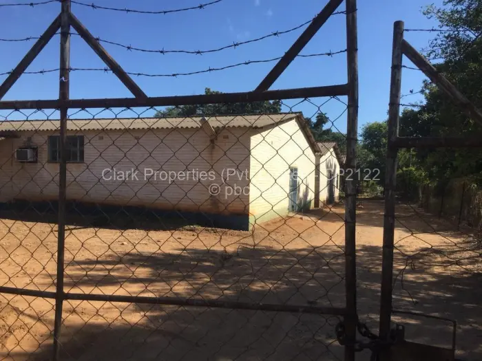 Warehouse/Industrial for Sale in Chiredzi, Chiredzi