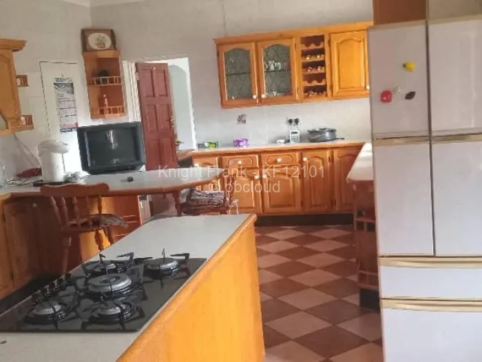 5 Bedroom House for Sale in Glen Lorne, Harare