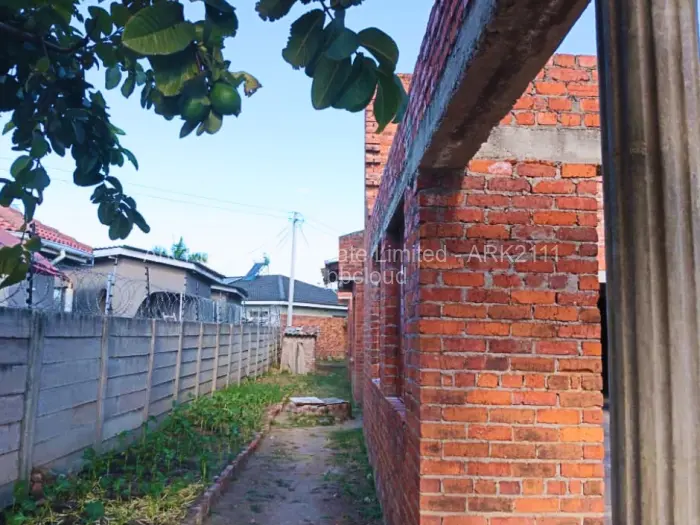 5 Bedroom House for Sale in Waterfalls, Harare