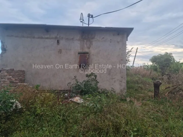 Residential Stand for Sale in Norton, Norton