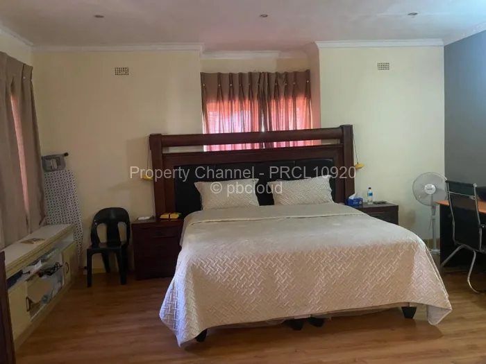 4 Bedroom House for Sale in Zimre Park, Harare