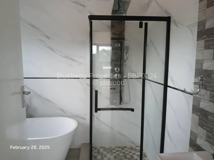 Townhouse/Cluster for Sale in Marlborough, Harare