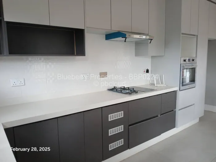 Townhouse/Cluster for Sale in Marlborough, Harare