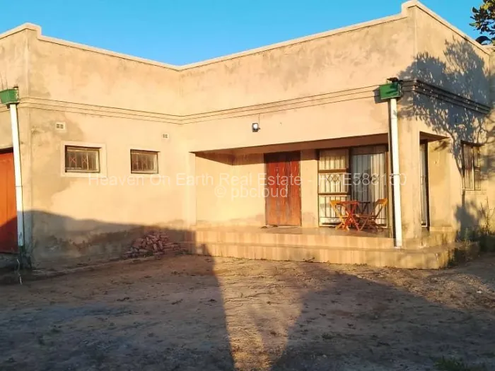 3 Bedroom House for Sale in Crowhill Views, Harare
