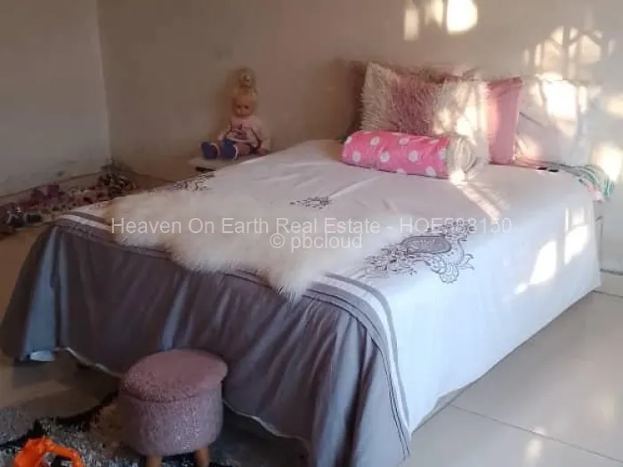 3 Bedroom House for Sale in Crowhill Views, Harare