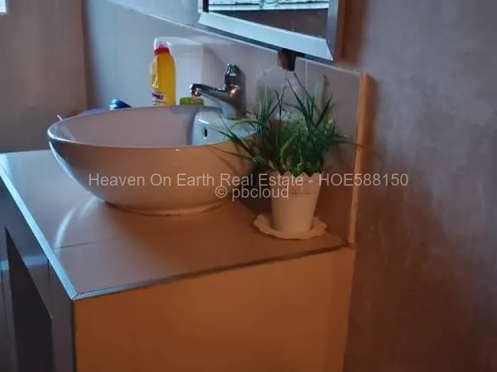 3 Bedroom House for Sale in Crowhill Views, Harare