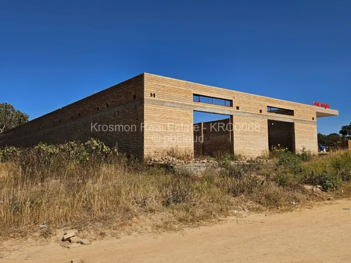 Warehouse/Industrial for Sale in Macheke, Macheke