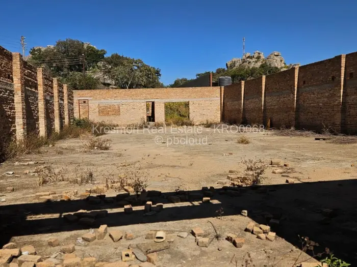 Warehouse/Industrial for Sale in Macheke, Macheke