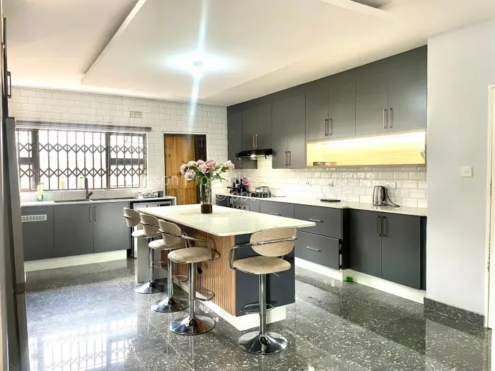 4 Bedroom House for Sale in Madokero Estates, Harare