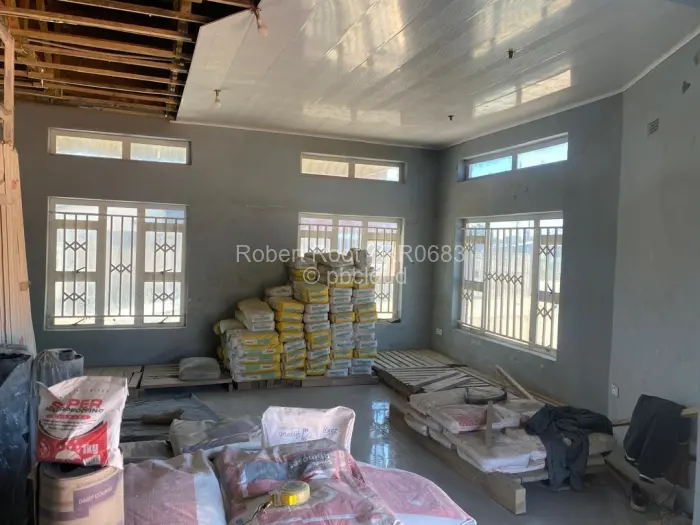 Warehouse/Industrial for Sale in Chitungwiza, Chitungwiza