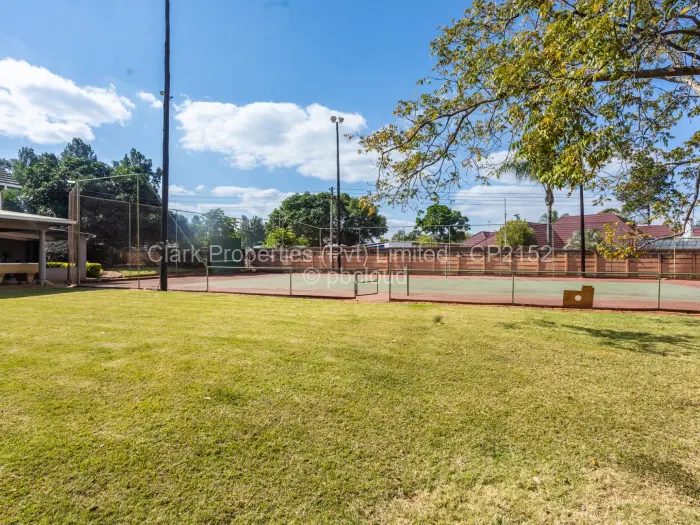 7 Bedroom House for Sale in Chisipite, Harare