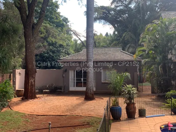 7 Bedroom House for Sale in Chisipite, Harare