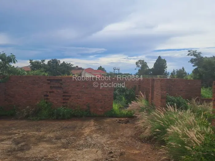 7 Bedroom House for Sale in Hogerty Hill, Harare