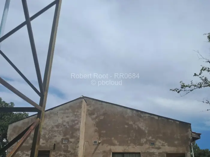 7 Bedroom House for Sale in Hogerty Hill, Harare