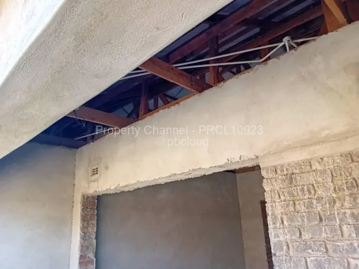 5 Bedroom House for Sale in Sandton Park, Harare